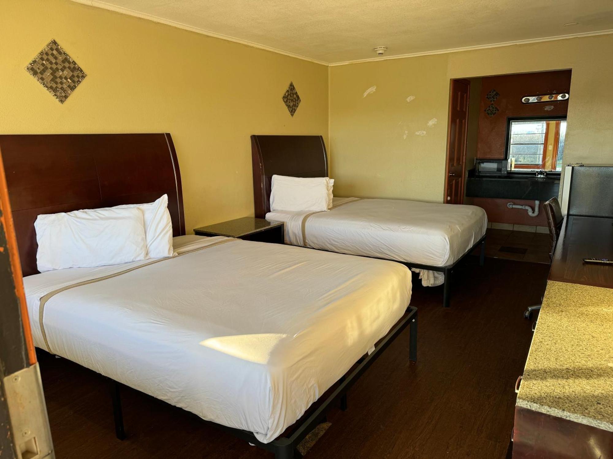 Eagle Inn Gun Barrel City Екстер'єр фото